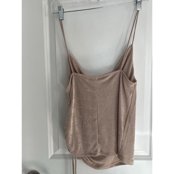 American Threads M/L Dressy Spaghetti Strap Cowl Neck Shimmer Top - Picture 2 of 9